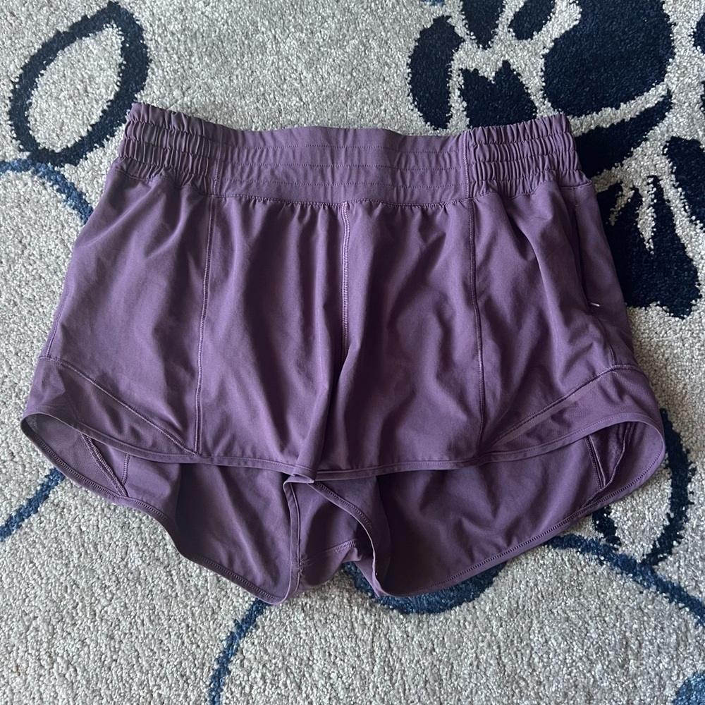 lululemon grape thistle hotty hot HR 2.5in